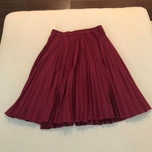 Club Monaco Pleated Skirt
